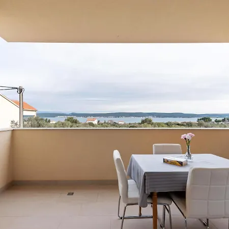 Simplistic In Nevidane Near The Sea *